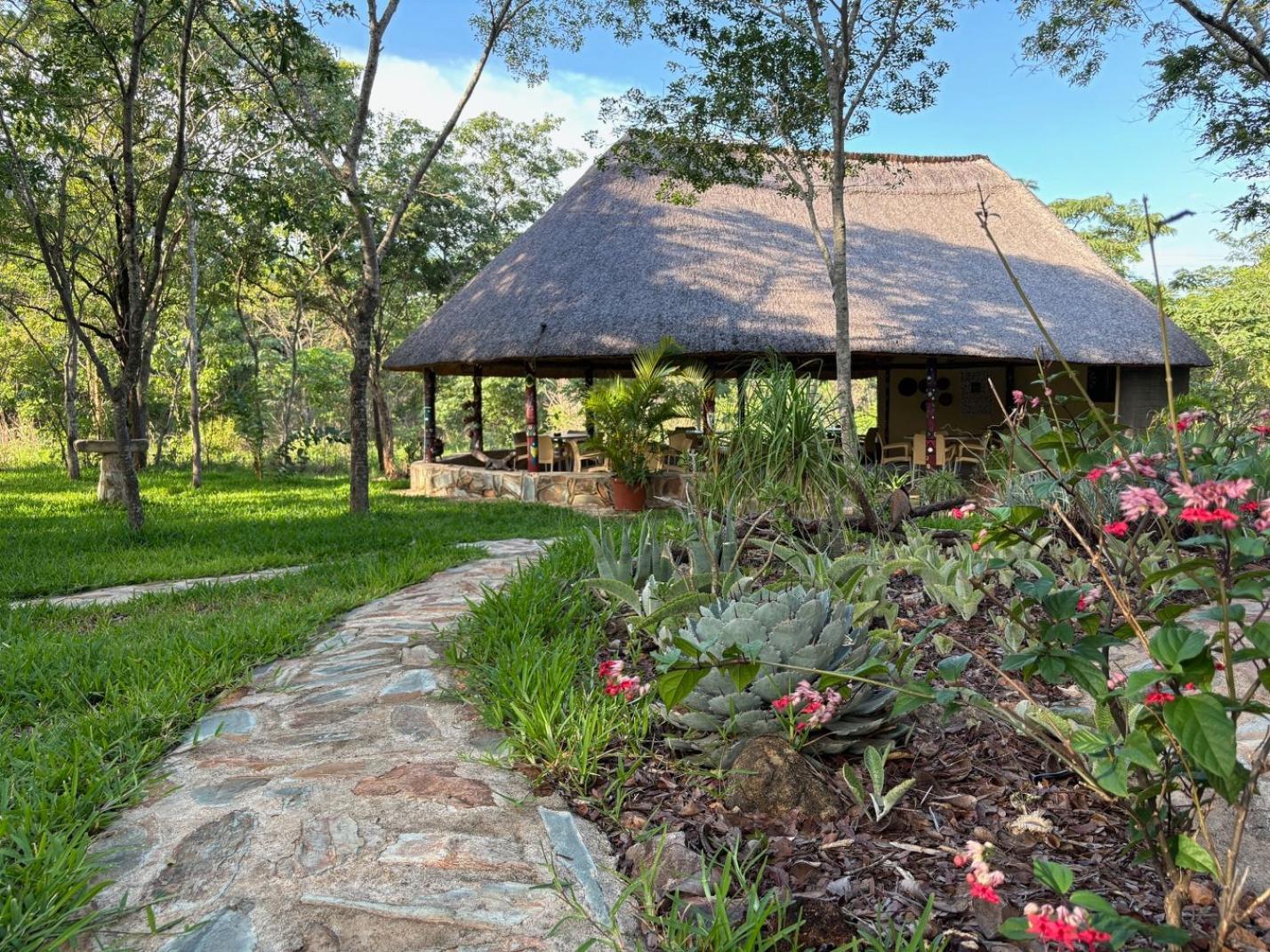 Odzi Musangano Lodge מראה חיצוני תמונה